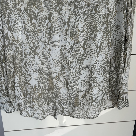 NWT 100% Viscose Animal Print - Picture 2 of 4